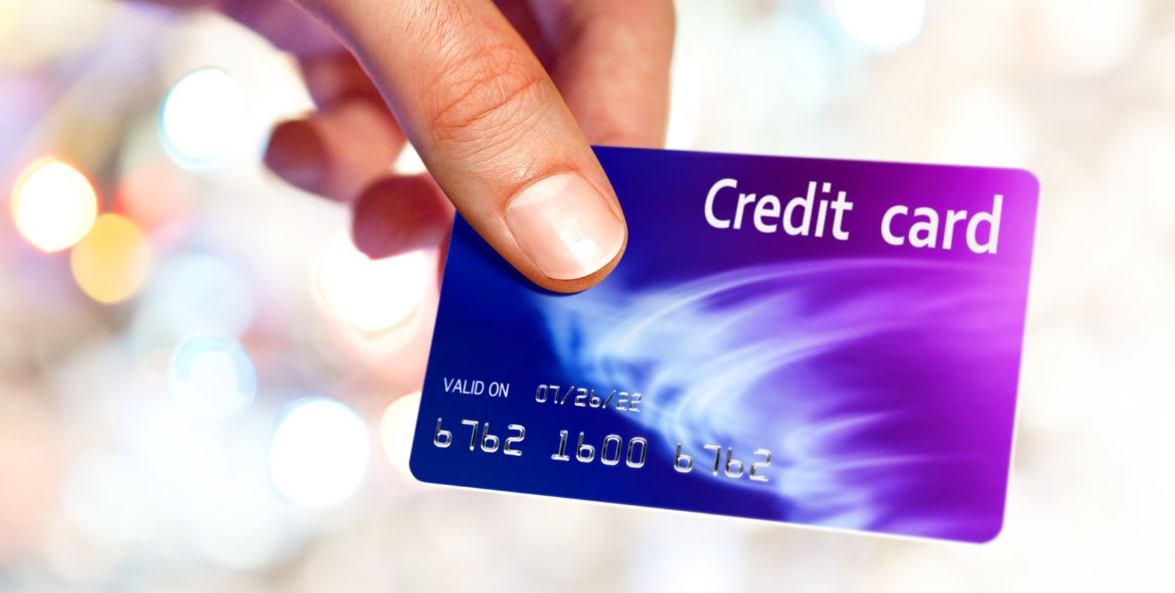 Условия снятия денег с кредитной карты